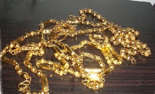 ���ǻƽ���ս���۸����Ǯ